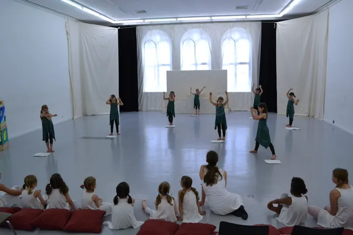 KINDERTANZPROJEKT BETHANIEN — Tanz in Kreuzberg, Berlin