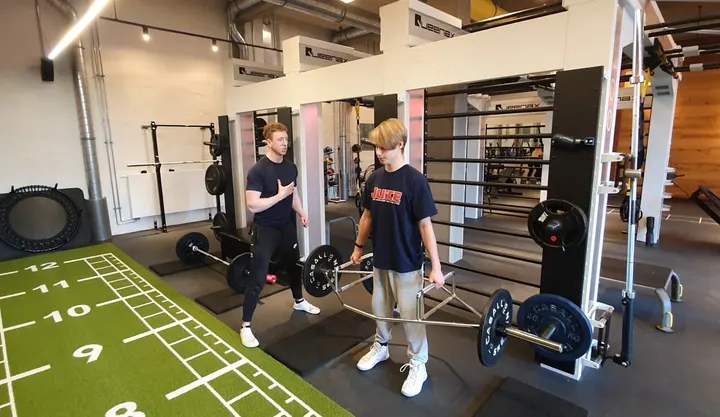 Training mit Trichterbrust — pt-studio in Wandsbek, Hamburg — 3