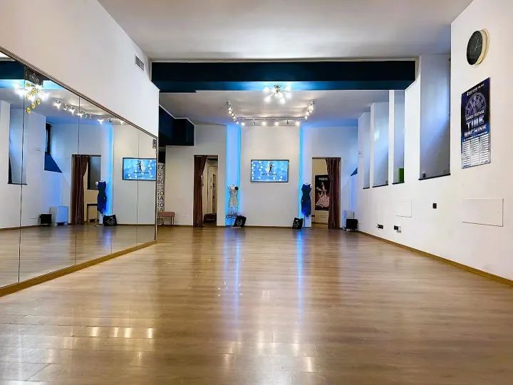 Fred Astaire Dance Studios — danza-studio a Milano — 3