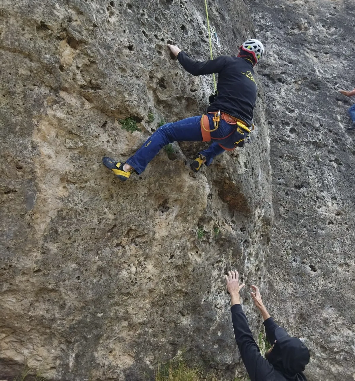 VIVAC MOUNTAIN CLIMBERS — klättring-studio i Arroyomolinos — bild 6