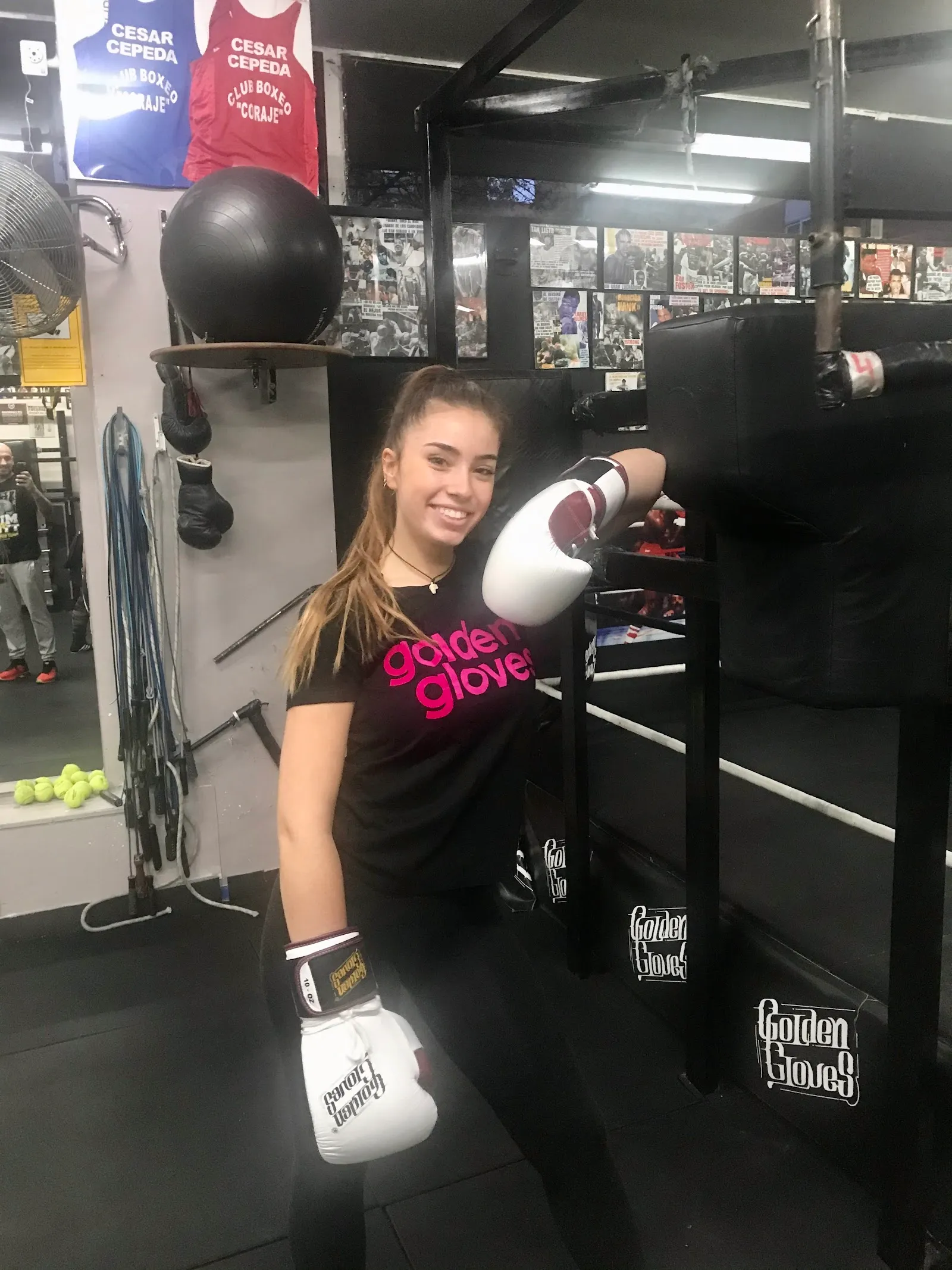Escuela de Boxeo César Cepeda — artes marciales-studio en Móstoles — 3