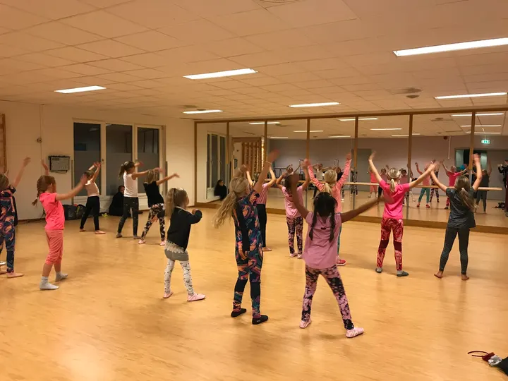 Step up Danseklubb — dans-studio i Oslo — 3