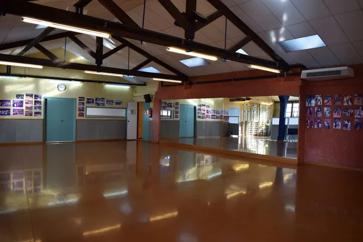 Escola De Ball Swing Manresa — baile-studio en Passeig i Rodalia, Manresa — 2