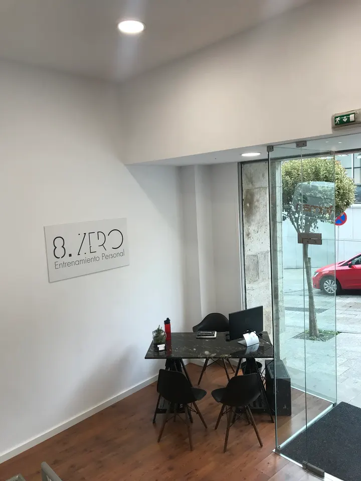 8.ZERO — Entrenamiento personal en O Berbés, Vigo