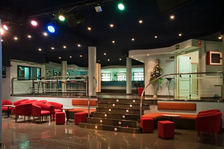 Sala De Baile Vinilo — baile-studio en Valencia — 4