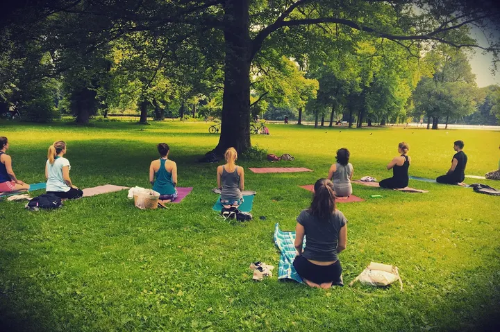 Yoga im Park — yoga-studio in München — 5