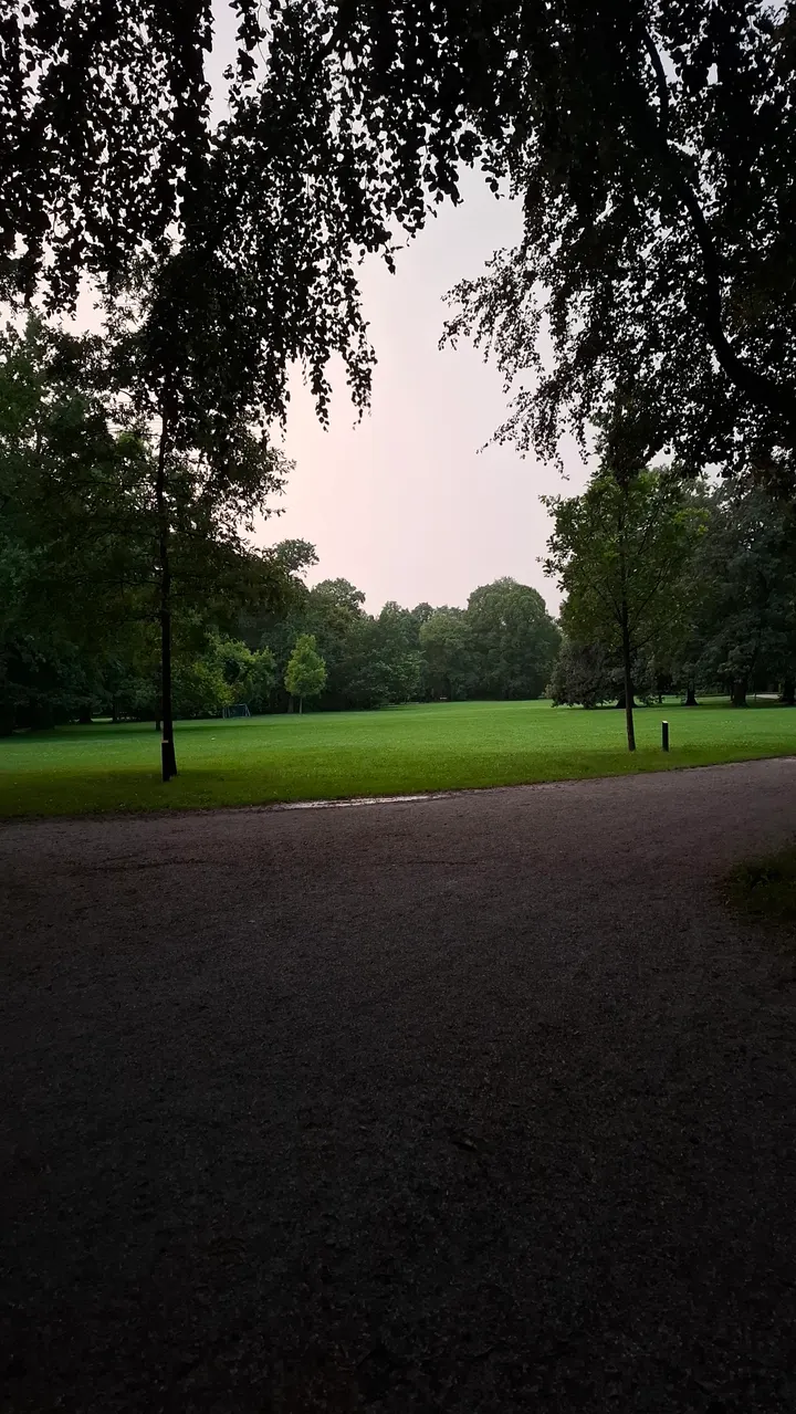 Yoga im Park — yoga-studio in Schwabing-West, München — 2