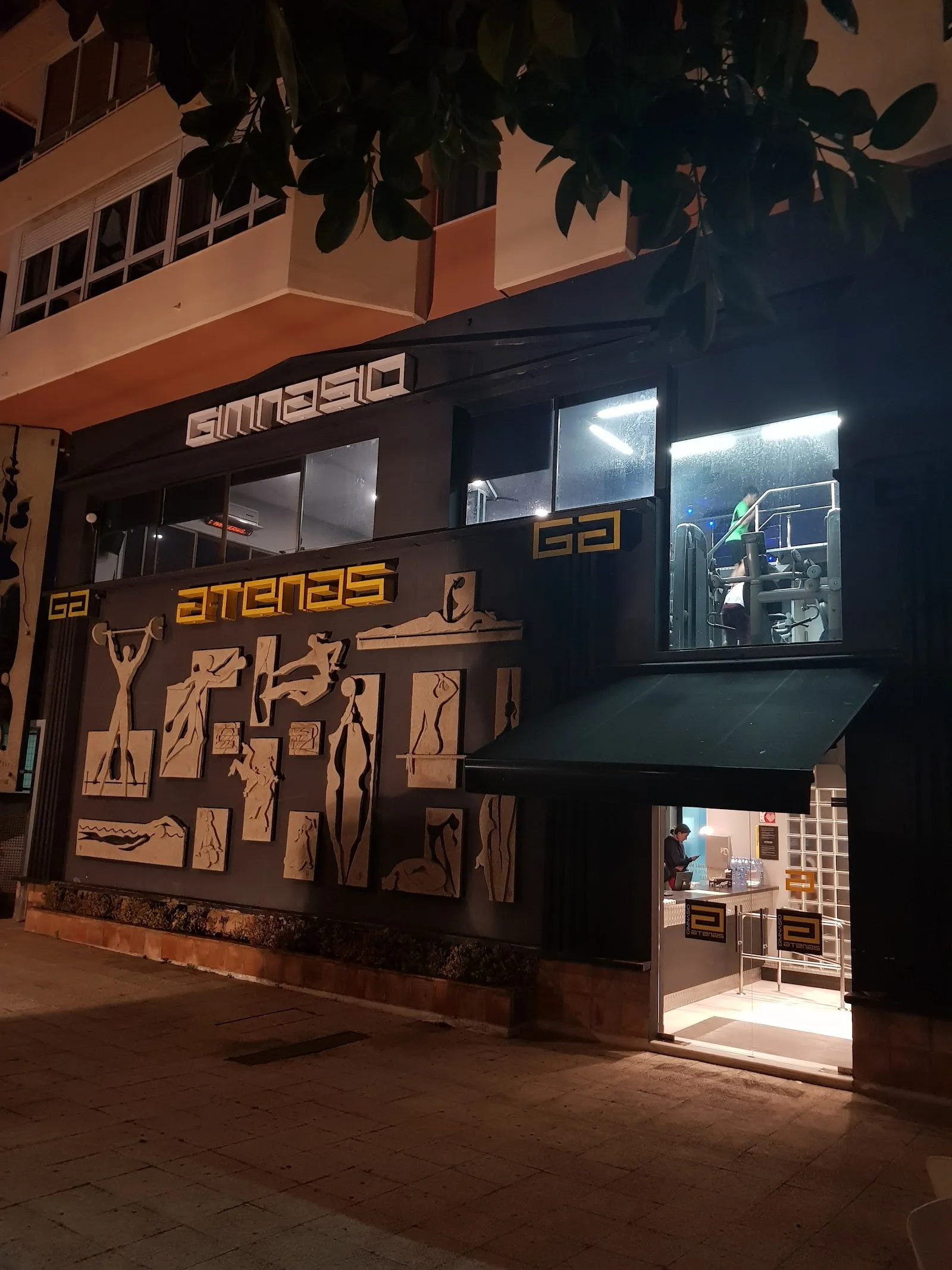 Atenas — estudio de fitness-studio en Las Albarizas, Marbella — 3