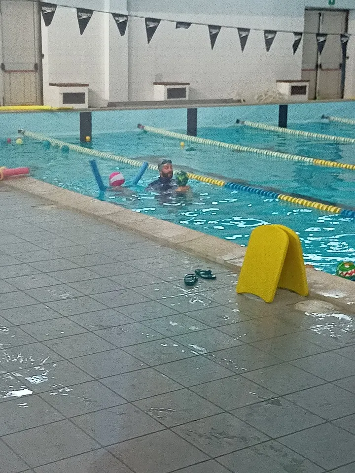 Piscina Atlantide — studio a Terra Murata, Durazzano — 2