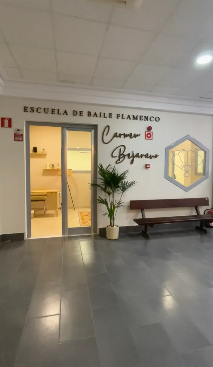 Escuela Baile Flamenco Carmen Bejarano — Baile en Sudamérica, El Puerto de Sta María