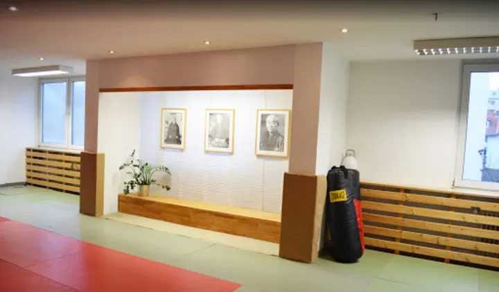 SPORTSCHULE-DOME | Kampfkunst in Frankfurt-Bockenheim seit 1969 — bjj-studio in Bockenheim, Frankfurt am Main — 2