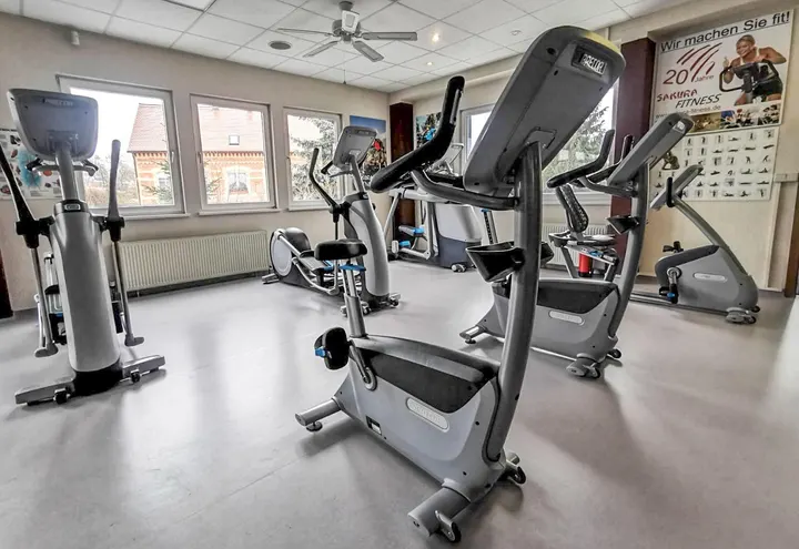 Sport und Fitness Center SAKURA — Fitnessstudio in Slamen, Spremberg
