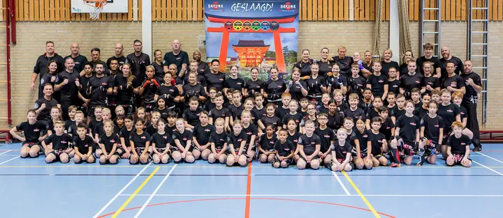 Kickboksvereniging Sakura Loosduinen — Vechtsport in Loosduinen, Den Haag