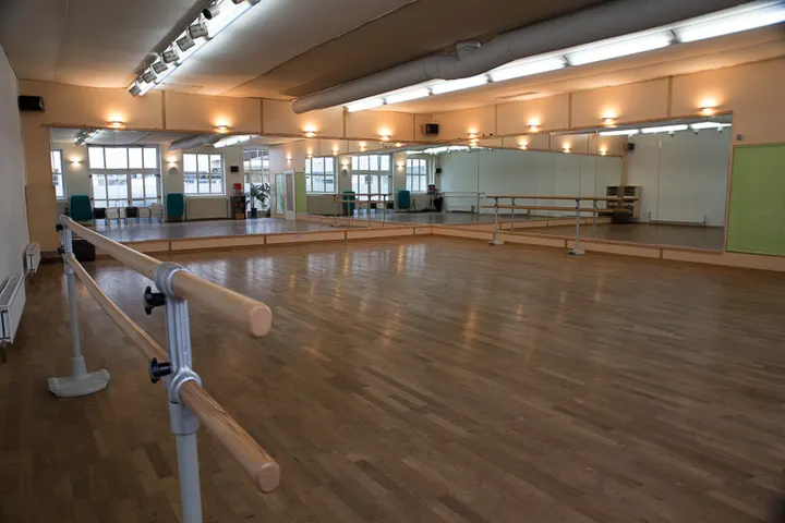 Lalit Tanzstudio Wiesbaden — tanz-studio in Wiesbaden — 4