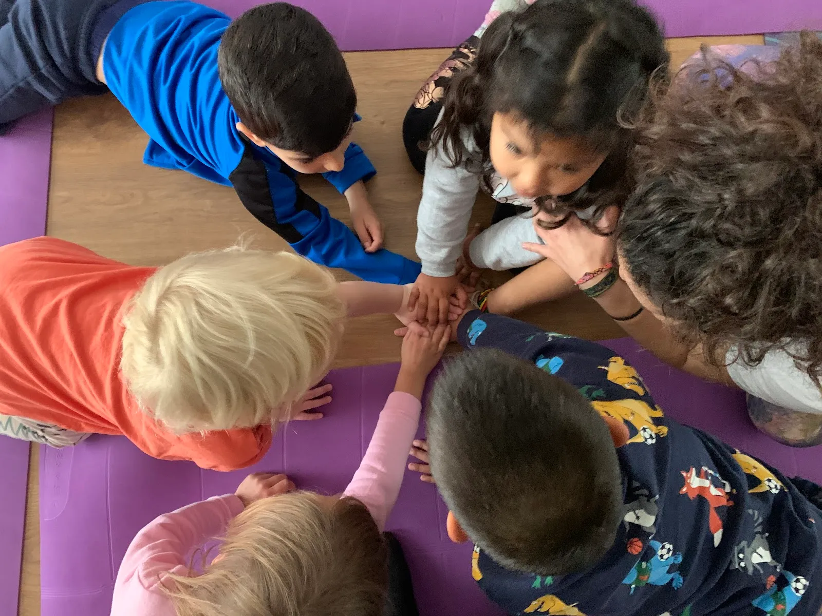 Respira Yoga Emocional — yoga-studio en Torremolinos — 2