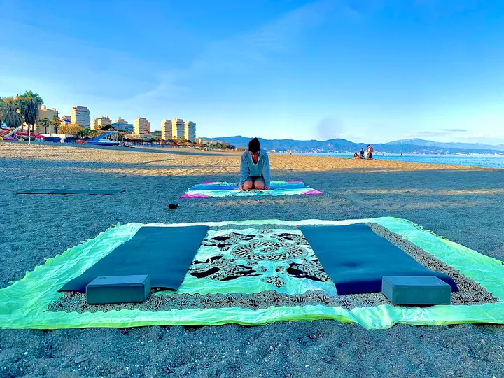 Respira Yoga Emocional — Yoga en Torremolinos