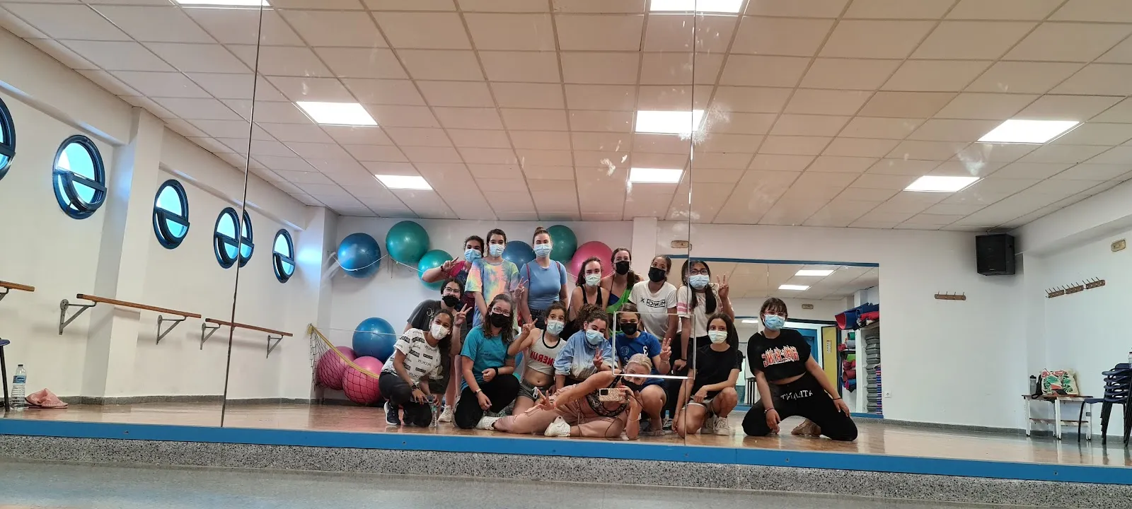 Escuela de Baile & Fitness La Última Fusión By Natalia López — estudio de fitness-studio en Garrucha — 2