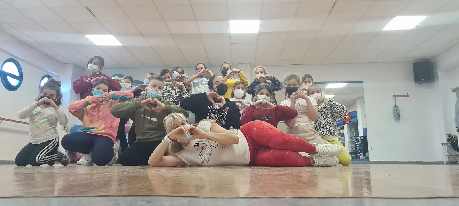 Escuela de Baile & Fitness La Última Fusión By Natalia López — estudio de fitness-studio en Garrucha — 3