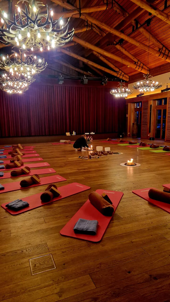 YOU GLOW Womanhood Friedrichshain — yoga-studio in Berlin — 5