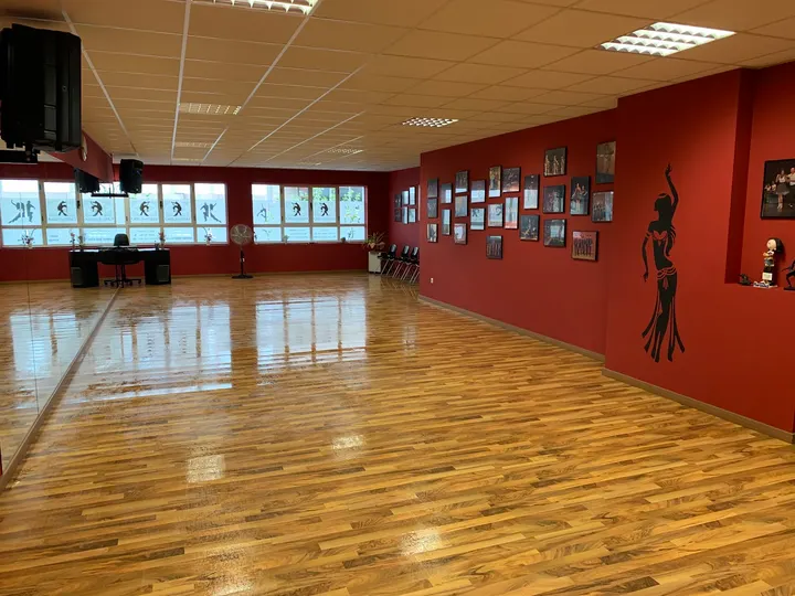 Mercedes castro — baile-studio en Casás, Lugo — 3