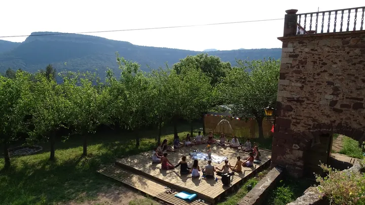 Comunidad Om Shanti — yoga-studio en Sant Martí de Centelles — 2