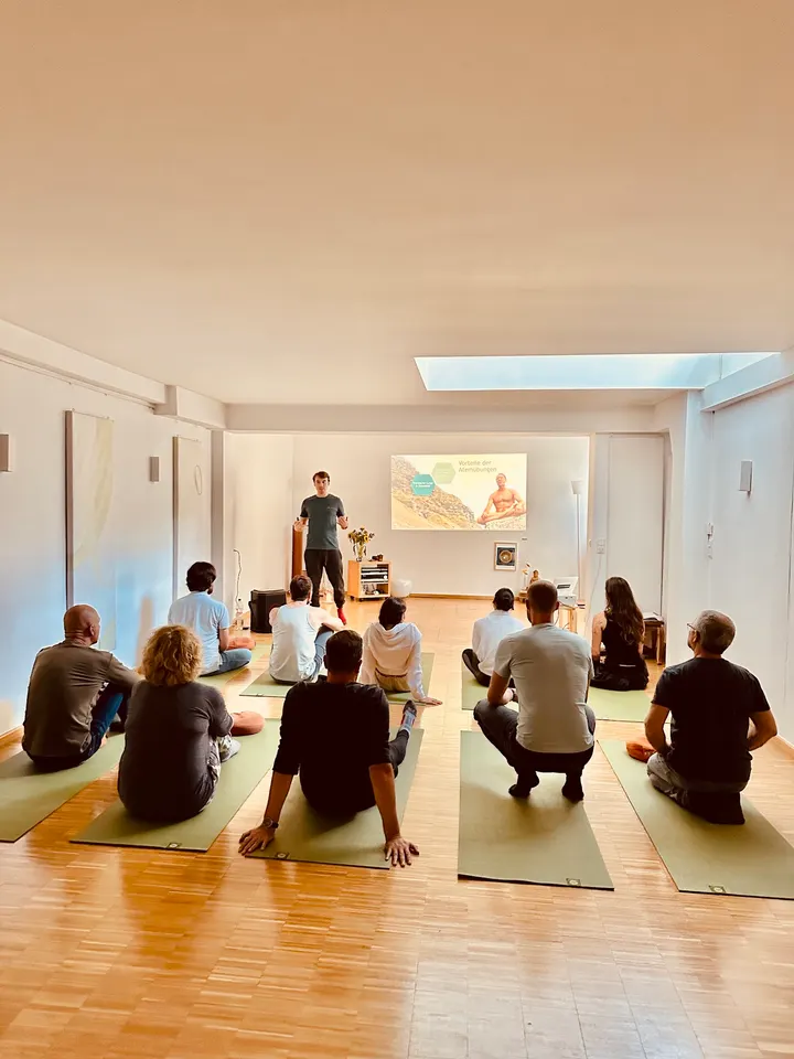 Atemcheck - Stephan Kreutz — breathwork-studio in Weiden, Köln — 3