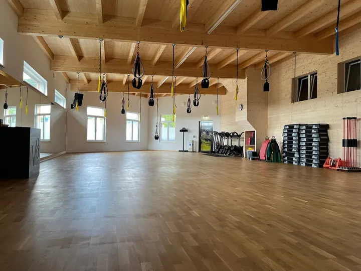 V8 Sport & Gesundheitsstudio — fitnessstudio in Vöhringen — 4