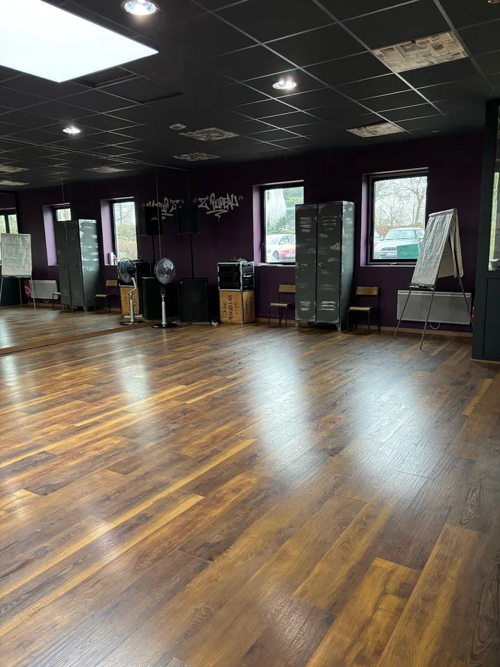 Z-School — danse-studio à La Charmette, Dijon — 3