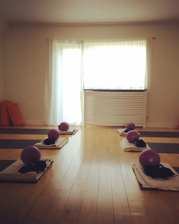 HjerteGlad Yoga v/Lena Christensen — yoga-studio i København — 5