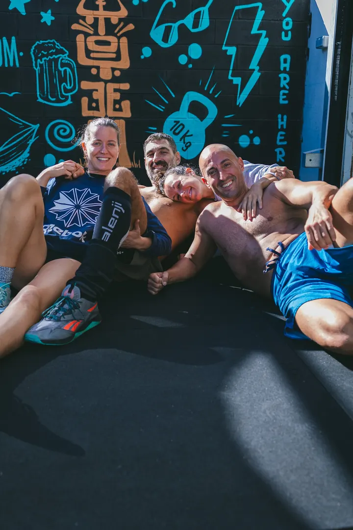 CrossFit Tótem - Expertos en personas sin experiencia. Te enseñamos desde cero — crossfit-studio en les Roviroles, Olesa de Montserrat — 2
