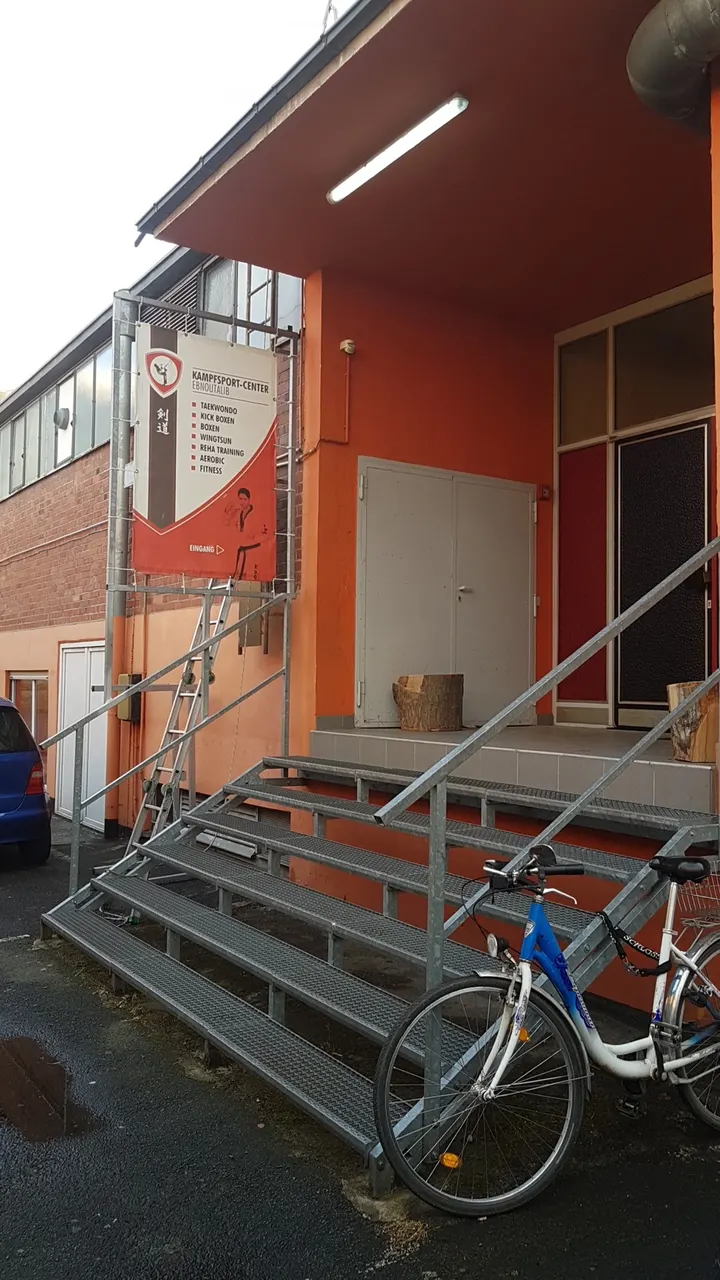 Kampfsport-Center Ebnoutalib ( Ksc Ebnoutalib) — bjj-studio in Bockenheim, Frankfurt am Main — 3