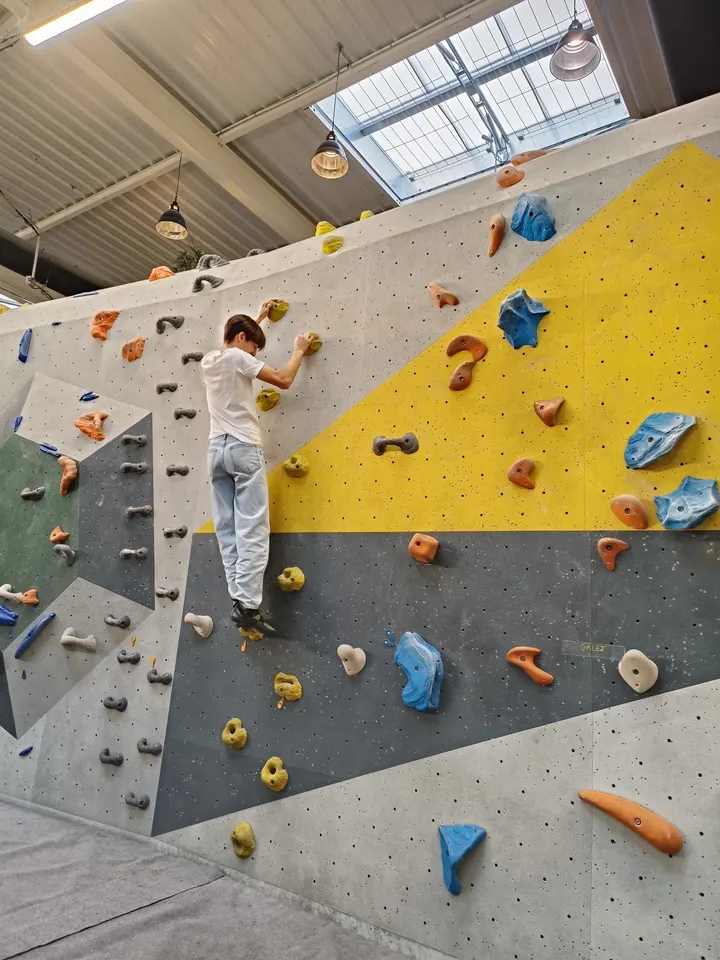 Boulderline 1 — Bloc à Castelnau-le-Lez