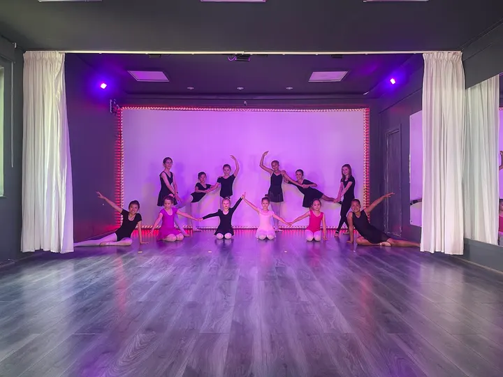 European College of Dance London — dance-studio in Isle of Dogs, London — 2