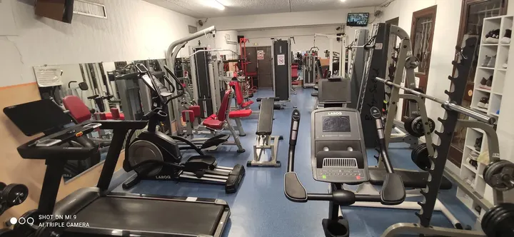 Forme Concept — salle de fitness-studio au Puy-Sainte-Réparade — 2