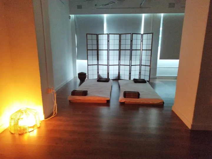 Yogaterapiamasajes — yoga-studio en Madrid — 4