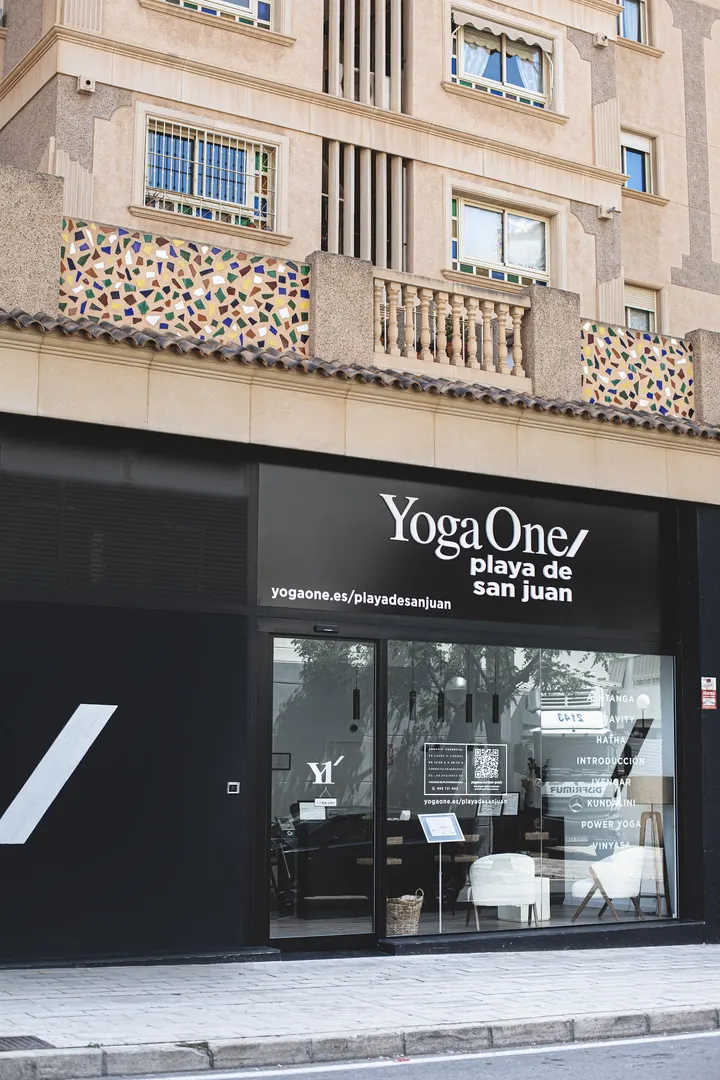 YogaOne Playa De San Juan — Yoga en Alicante