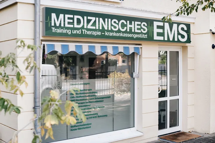 Praxis für Medizinisches EMS Training Vitaltestzentrum — Fitnessstudio in Striesen-Ost, Dresden