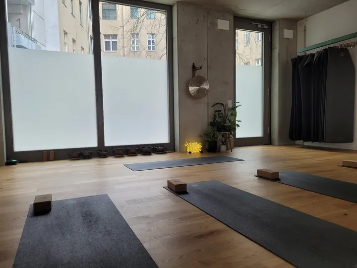 Rocket Station Yoga Mitte — Yoga in Moabit, Berlin