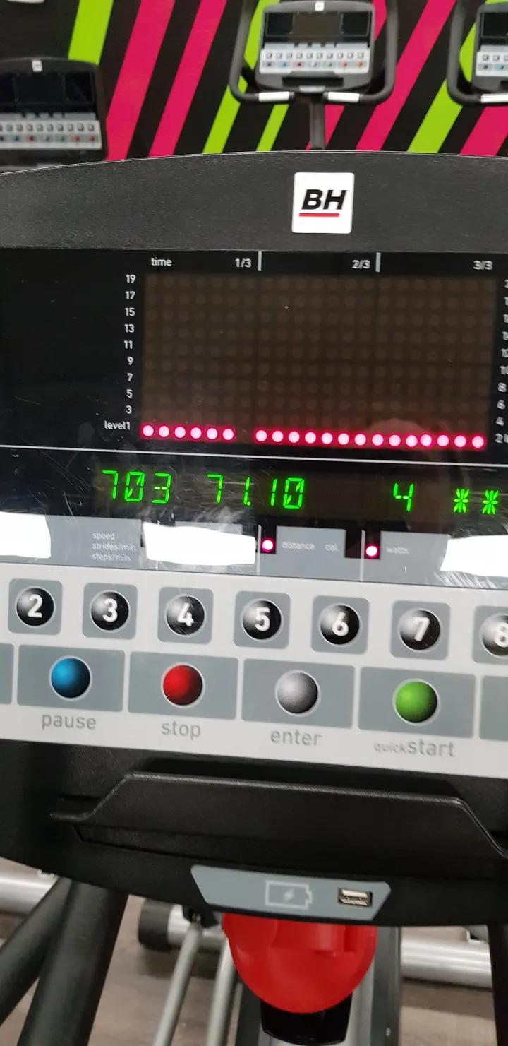 Liberty Fitness — salle de fitness-studio à Rivery, Aumale — 3