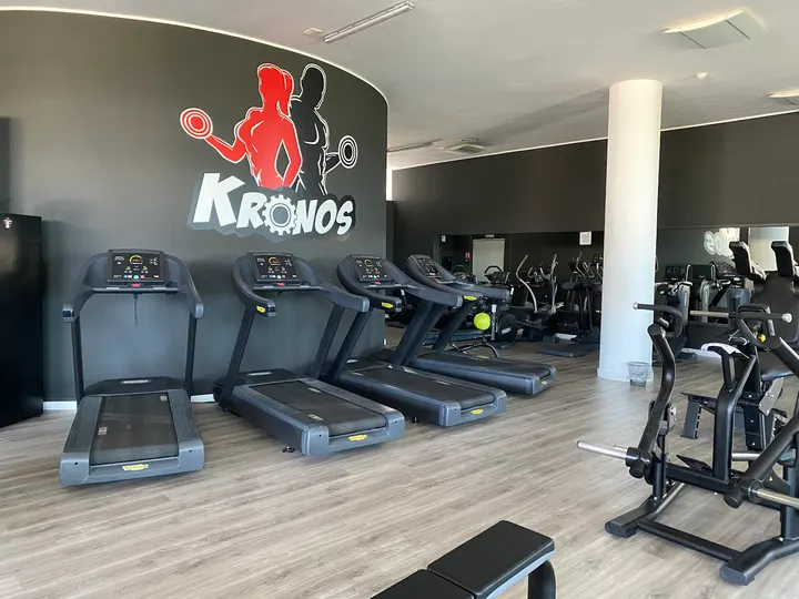 kronos palestra — palestre-studio a Pezza Le Monache Centrale, Provincia di Brindisi — 2