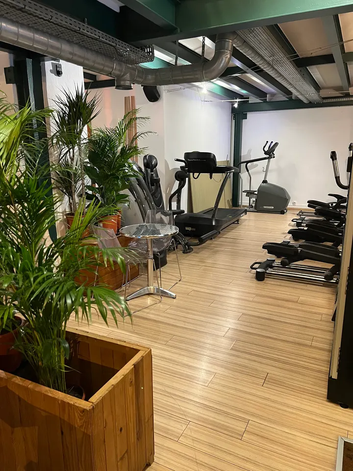 ESSENTIEL FITNESS — Salle de fitness à Lyon 4e Arrondissement, Lyon
