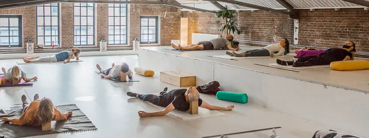 Yogi Heroes Yogaschool — yoga-studio in Hilversum — 5