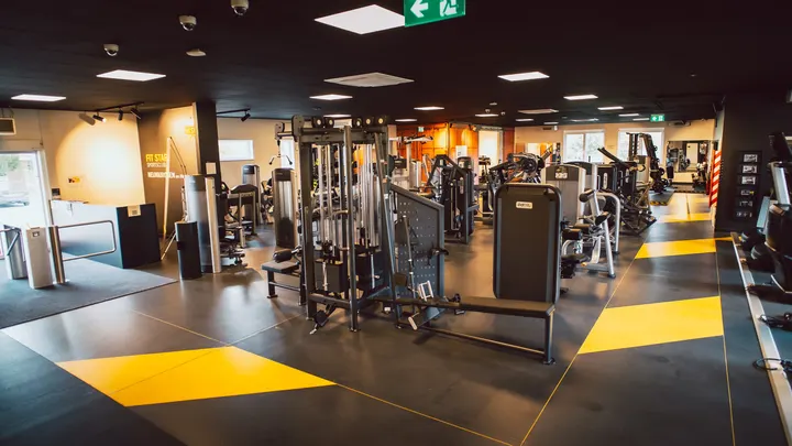 FIT STAR SPORTSCLUB Lauf an der Pegnitz — fitnessstudio in Lauf an der Pegnitz — 4