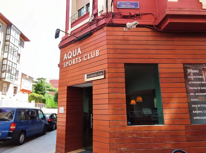 We/On Aqua — Entrenamiento personal en Perines, Santander