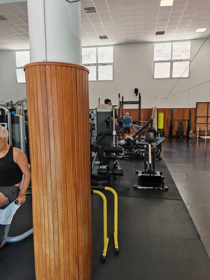 CCCD - Clube de Carnaxide de Cultura e Desporto — treino funcional-studio em Lisboa — 3
