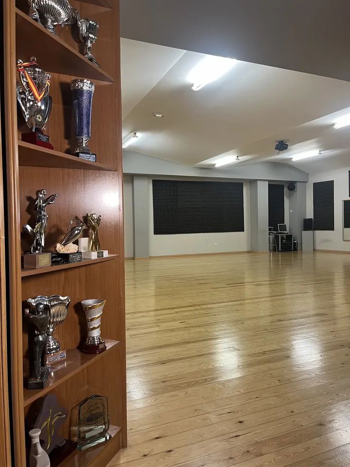 Escuela de Baile Pilar Torcal y Jan Möller — baile-studio en San José, Zaragoza — 3