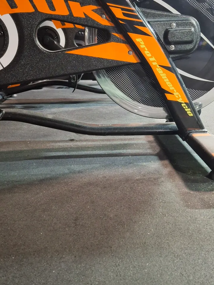 AUT - CROSSTRAINING & CALISTENIA - BASE.GETAFE — Estudio de fitness en Cerro de los Ángeles, Getafe