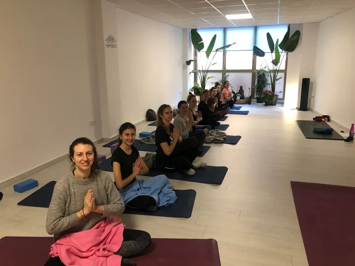 Dharana - Yoga By Pilar Tomás Castellón — Yoga en Castelló de la Plana