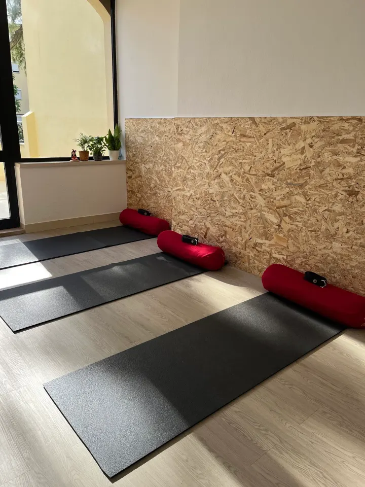 Kaiut Yoga - Cascais - Portugal — Yoga em Bairro do Rosário, Cascais