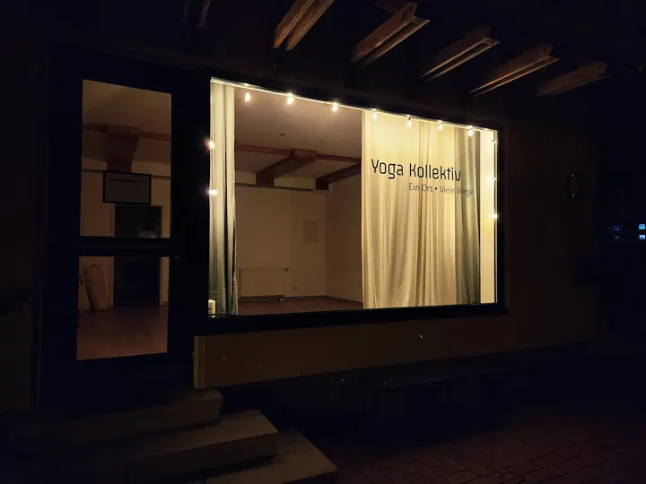 Yoga Kollektiv — yoga-studio in Saarn, Mülheim an der Ruhr — 2